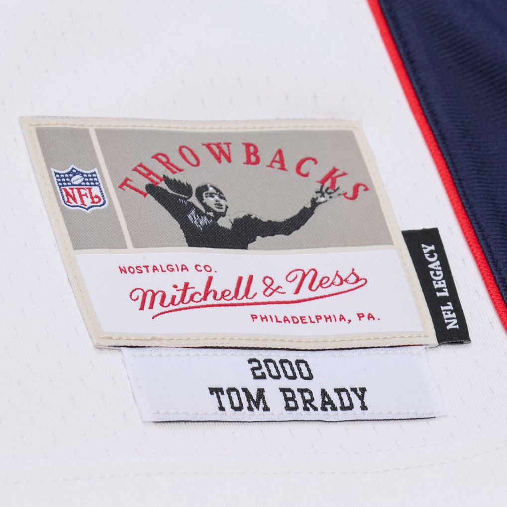 Men's New England Patriots Tom Brady Mitchell & Ness White 2000 Legacy Replica Jersey - Image 7