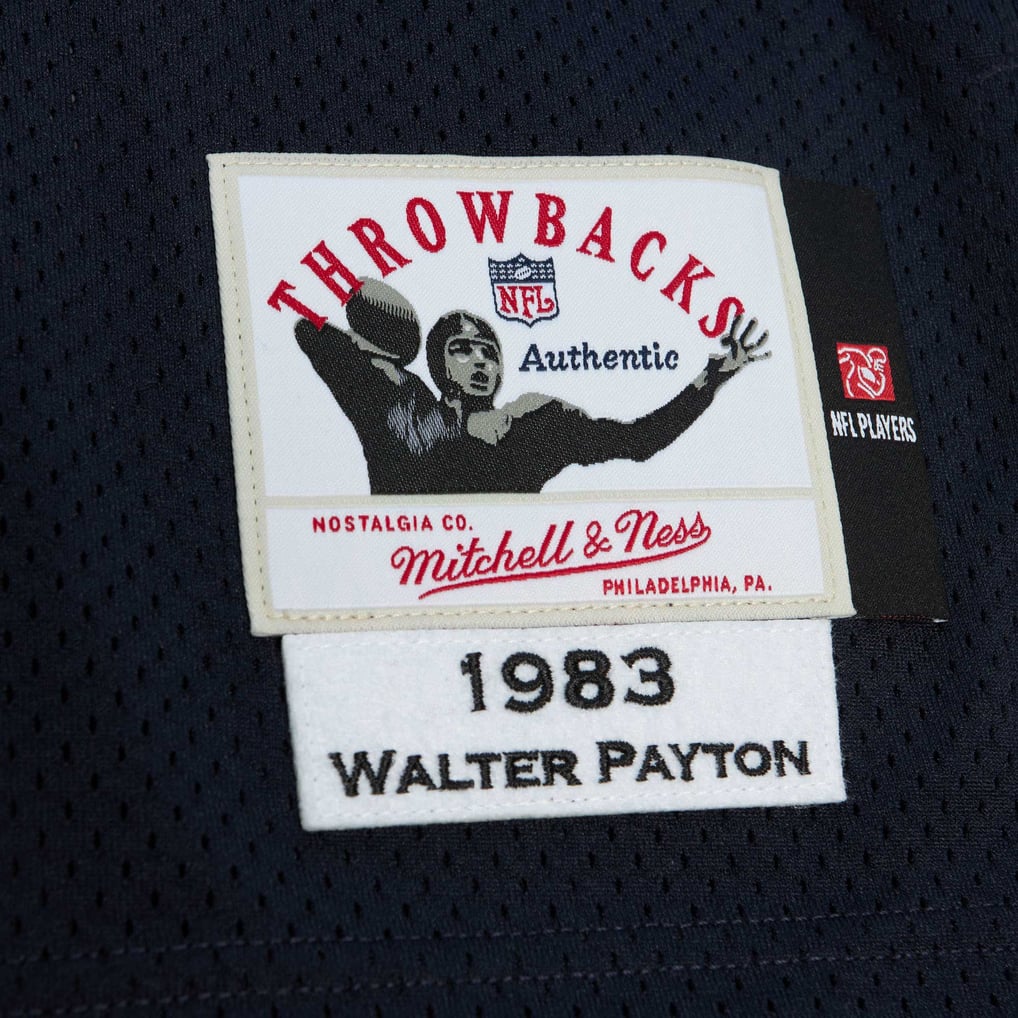 Men's Chicago Bears 1983 Walter Payton Mitchell & Ness Navy Authentic Throwback Retired Player Jersey - Image 6