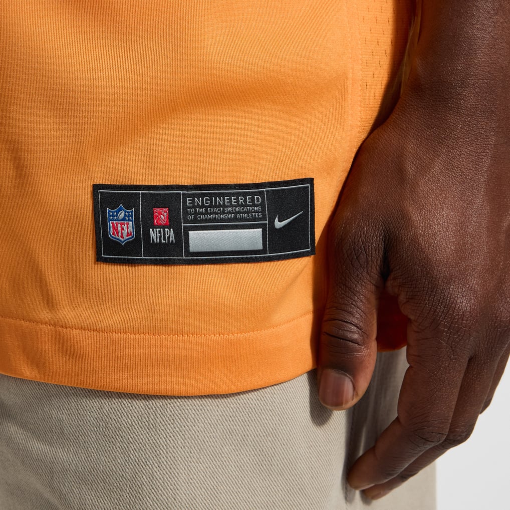 Men's Tampa Bay Buccaneers Chris Godwin Jr. Nike Orange Alternate Game Player Jersey - Image 15