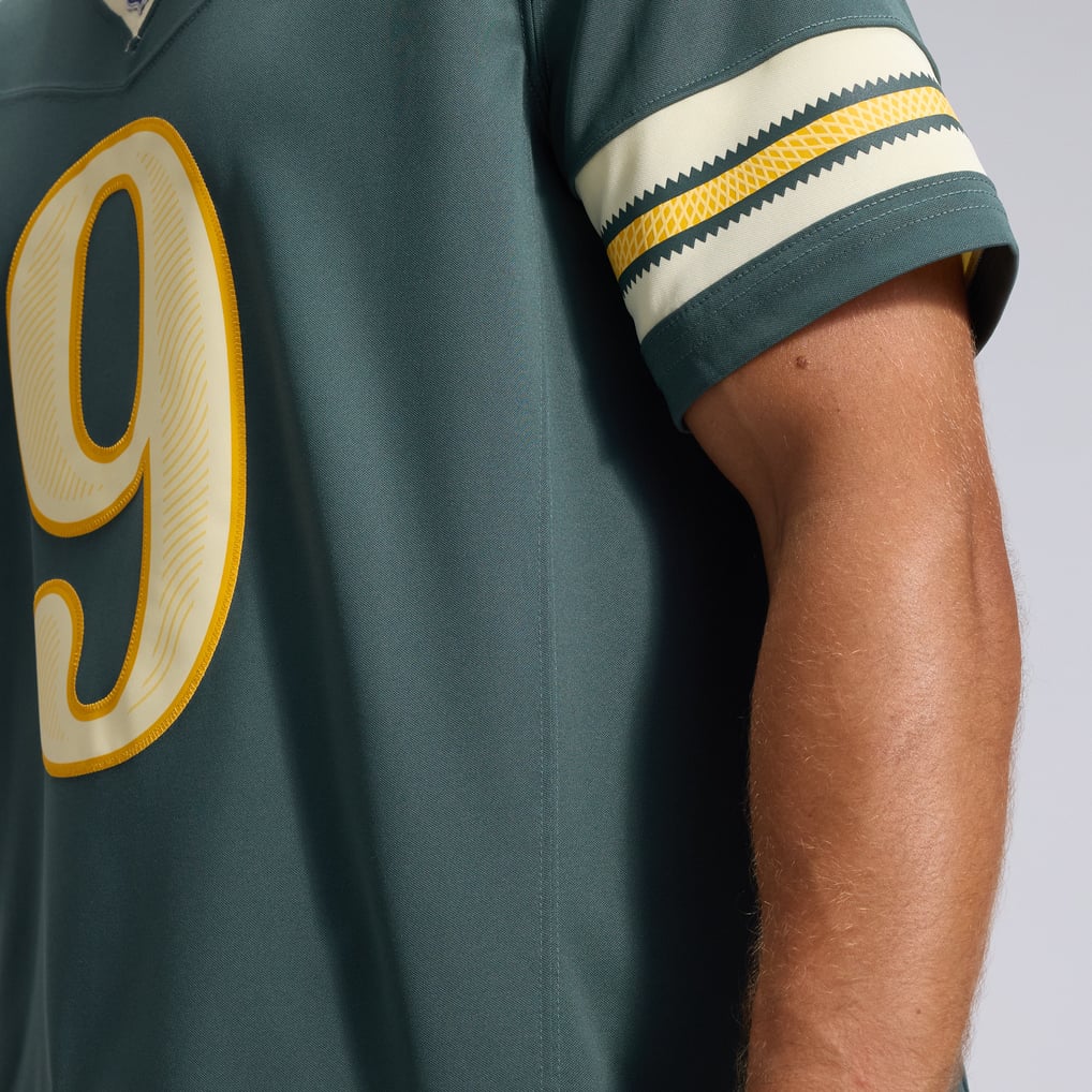 Men's Green Bay Packers Christian Watson Nike Green 2026 Rivalries Collection Stitched Limited Jersey - Image 13
