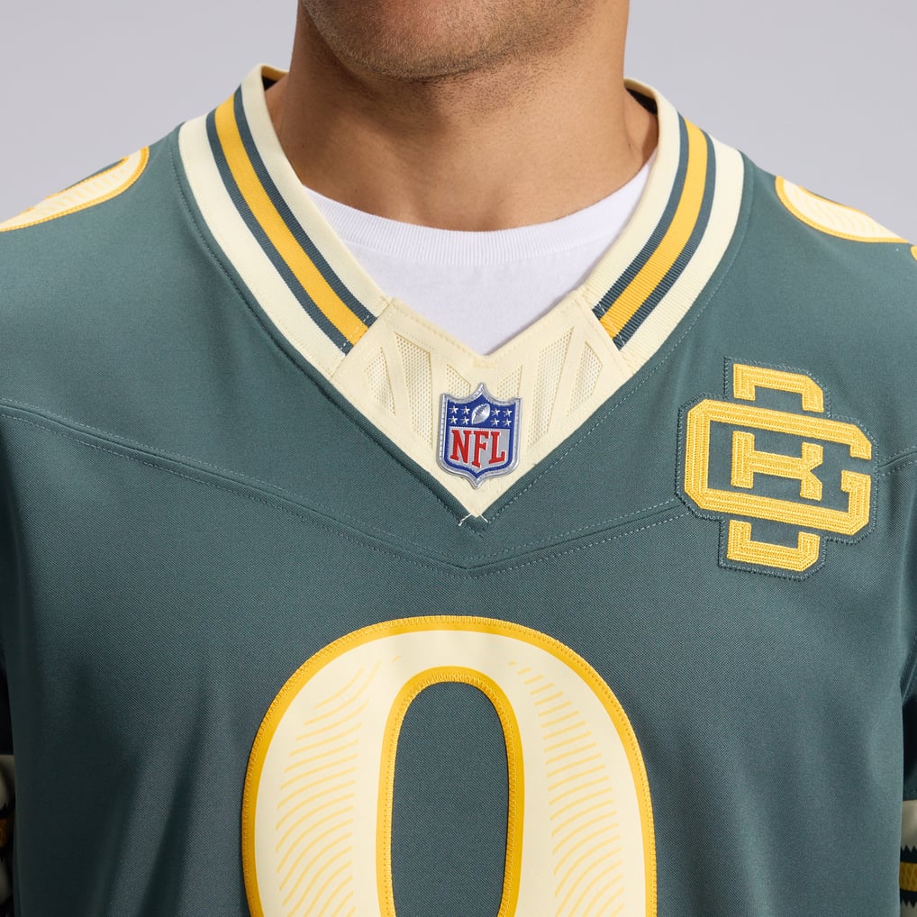 Men's Green Bay Packers Christian Watson Nike Green 2026 Rivalries Collection Stitched Limited Jersey - Image 9