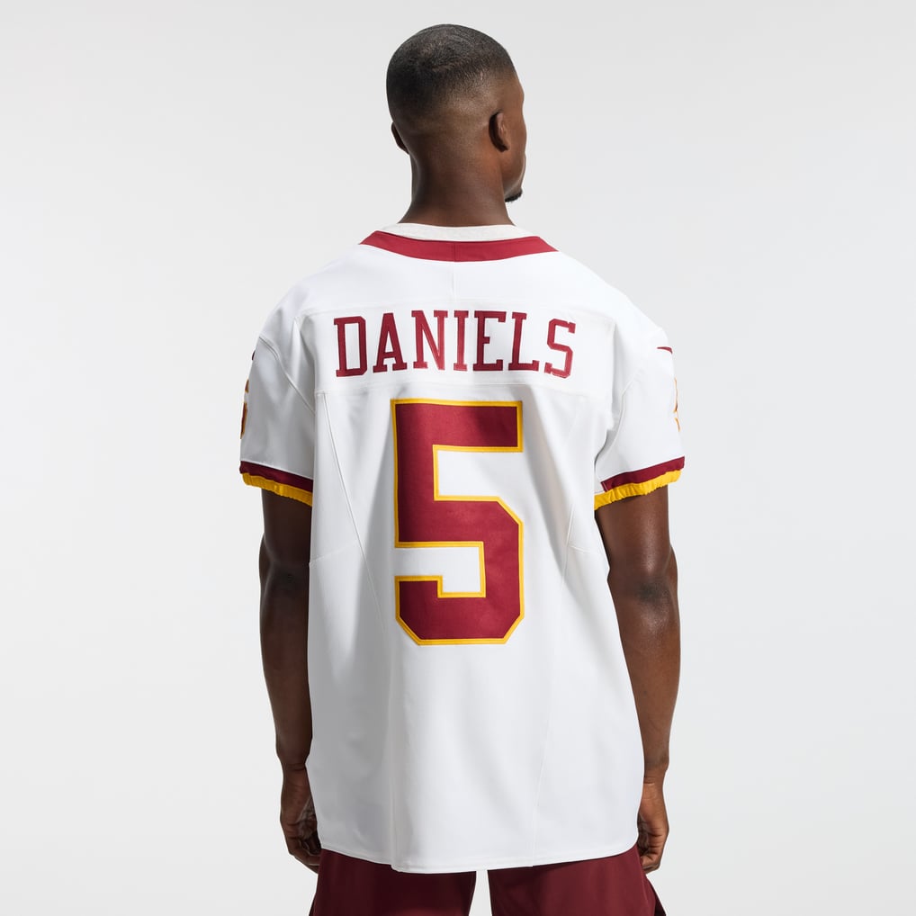 Men's Washington Commanders Jayden Daniels Nike White Alternate 2 Super Bowl Era Vapor F.U.S.E. Elite Jersey - Image 4