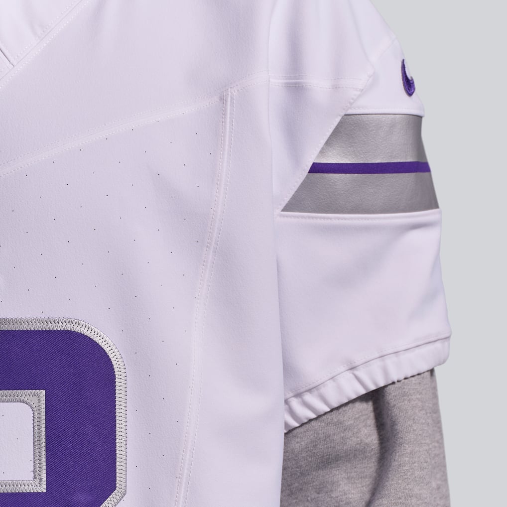 Men's Minnesota Vikings Justin Jefferson Nike White Alternate Vapor F.U.S.E. Elite Player Jersey - Image 13
