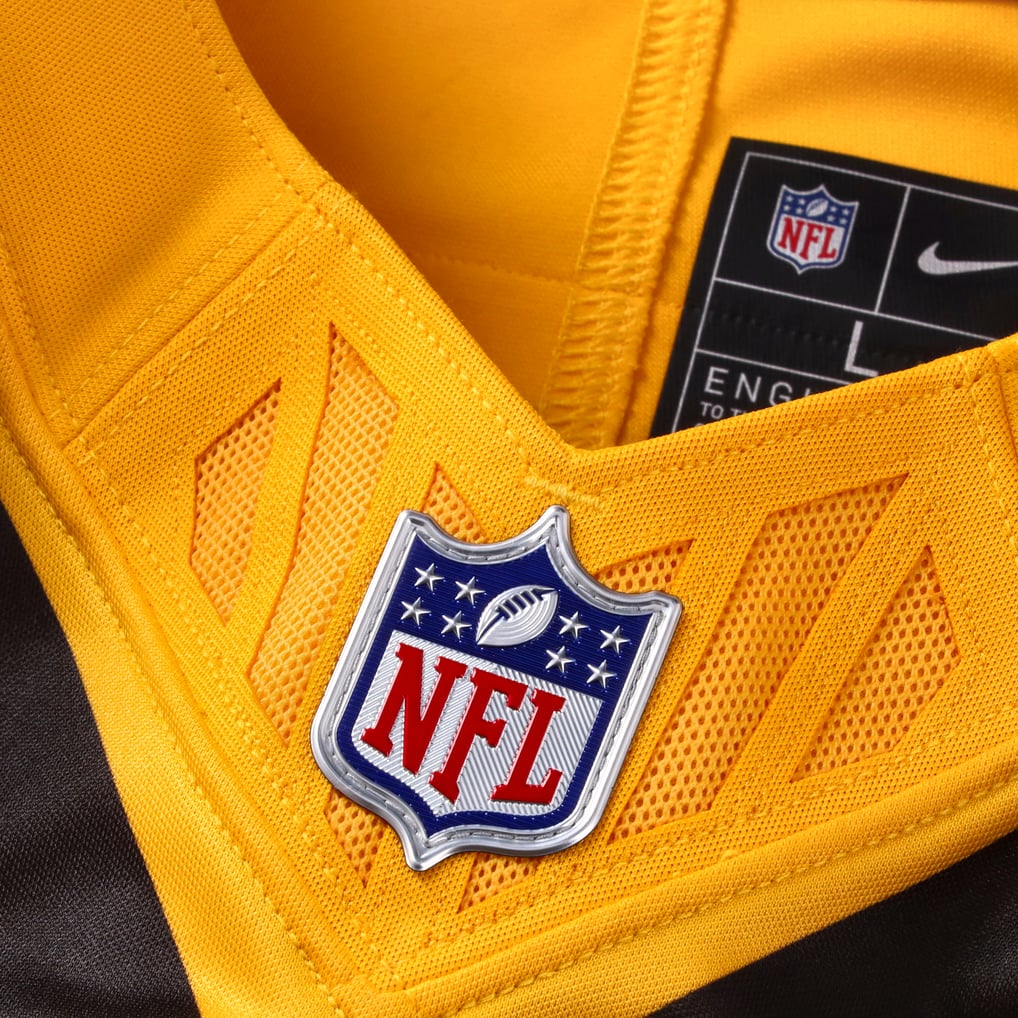 Men's Pittsburgh Steelers T.J. Watt Nike Gold Alternate Vapor F.U.S.E. Limited Jersey - Image 5