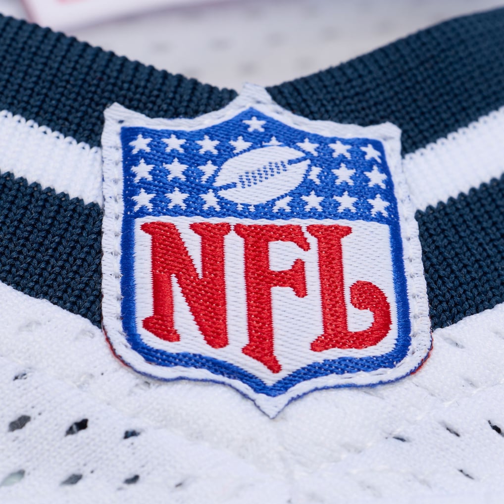 Unisex San Francisco 49ers Joe Montana Mitchell & Ness x Levi's White Legacy Jersey - Image 4