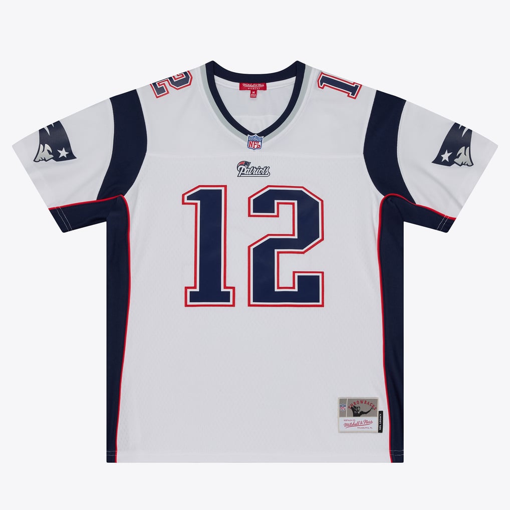 Women's New England Patriots Tom Brady Mitchell & Ness White 2000 Legacy Replica Jersey - Image 2